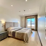 Mediterraneo Real Beach And Pool Penthouse